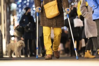 L'objectif de la motion déposée à Berne jeudi dernier par le conseiller national valaisan Benjamin Roduit est notamment d'inciter les fournisseurs de prestations tels que les hôpitaux à réutiliser l'équipement médical. Les béquilles, attelles ou sabots en font partie.